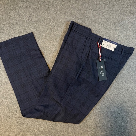 Tommy Hilfiger Other - Tommy Hilfiger THFlex Tate-TH Blue Plaid Dress Pants Mens 34W x 30L TTEAPH6A0382